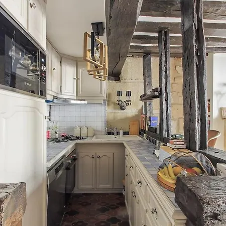 Cozy & Central Duplex In The Marais! Apartman *